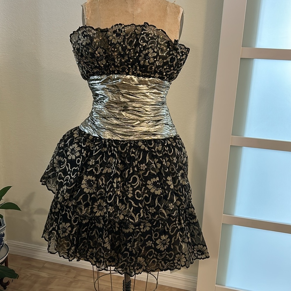 Vintage 80’s Cocktail Dress. AJ Bari. Sz S/ 4-6.